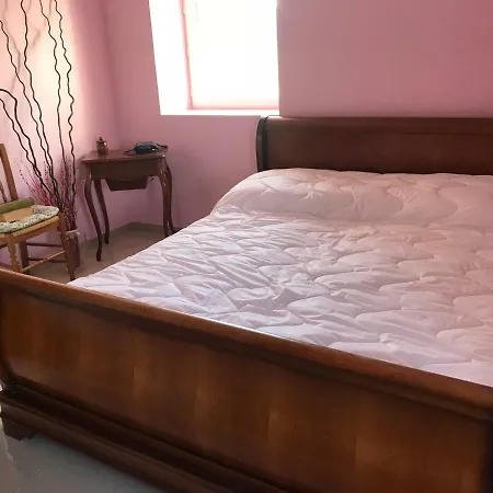 Ferienhaus De 90 Mq Avec Piscine Couverte